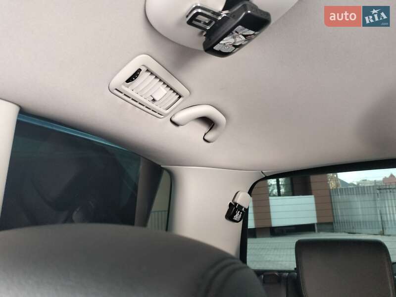 Мінівен Volkswagen Sharan 2016 в Рівному
