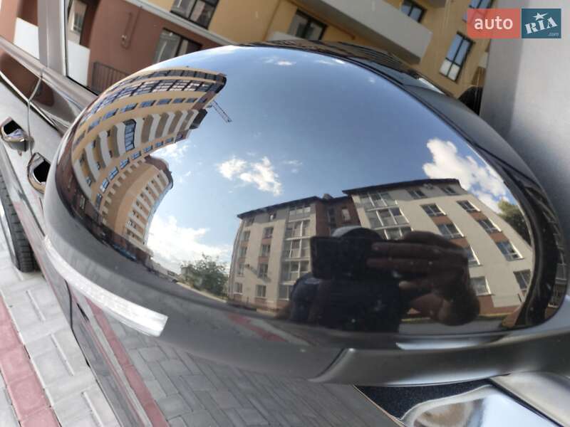 Мінівен Volkswagen Sharan 2016 в Рівному