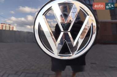Мінівен Volkswagen Sharan 2016 в 