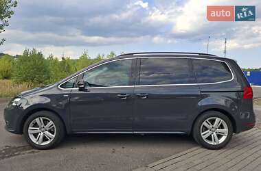 Минивэн Volkswagen Sharan 2012 в 
