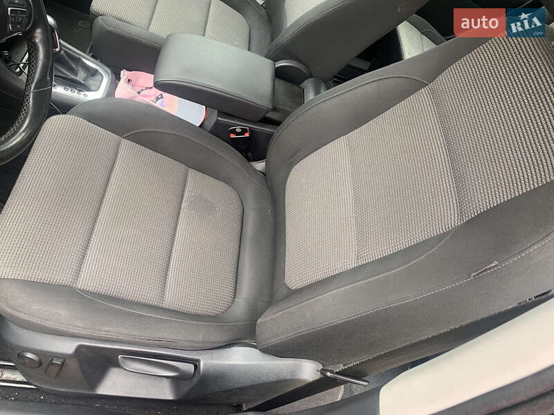 Минивэн Volkswagen Sharan 2010 в Львове