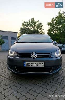 Минивэн Volkswagen Sharan 2012 в Самборе