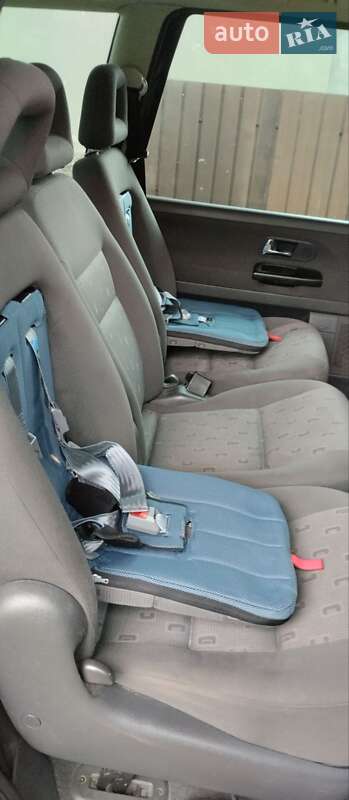 Минивэн Volkswagen Sharan 2004 в Львове