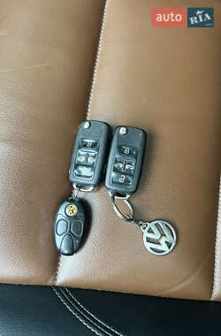 Минивэн Volkswagen Sharan 2011 в 