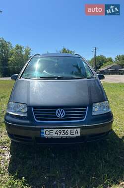 Минивэн Volkswagen Sharan 2007 в Черновцах