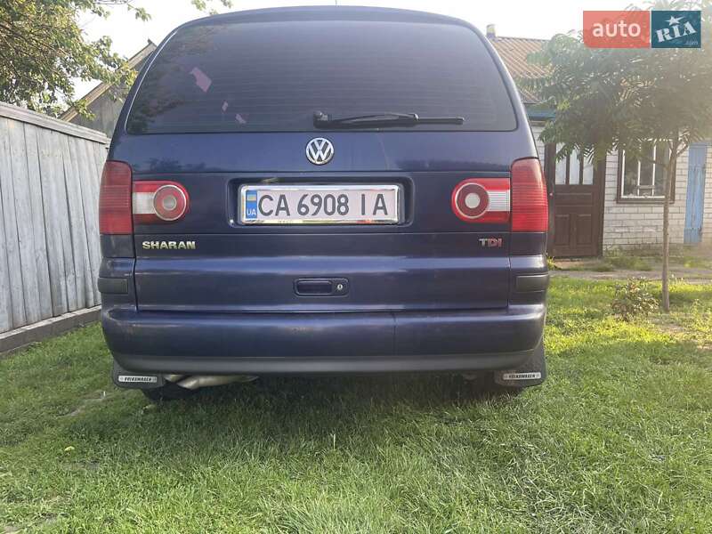 Минивэн Volkswagen Sharan 2002 в Черкассах