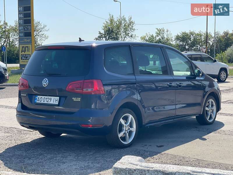 Минивэн Volkswagen Sharan 2013 в Ужгороде