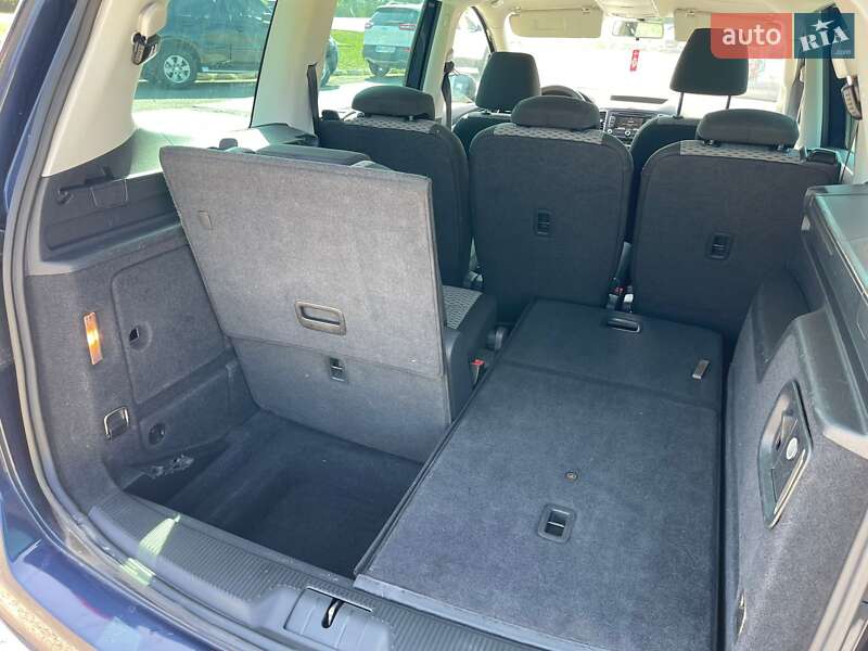 Минивэн Volkswagen Sharan 2013 в Ужгороде