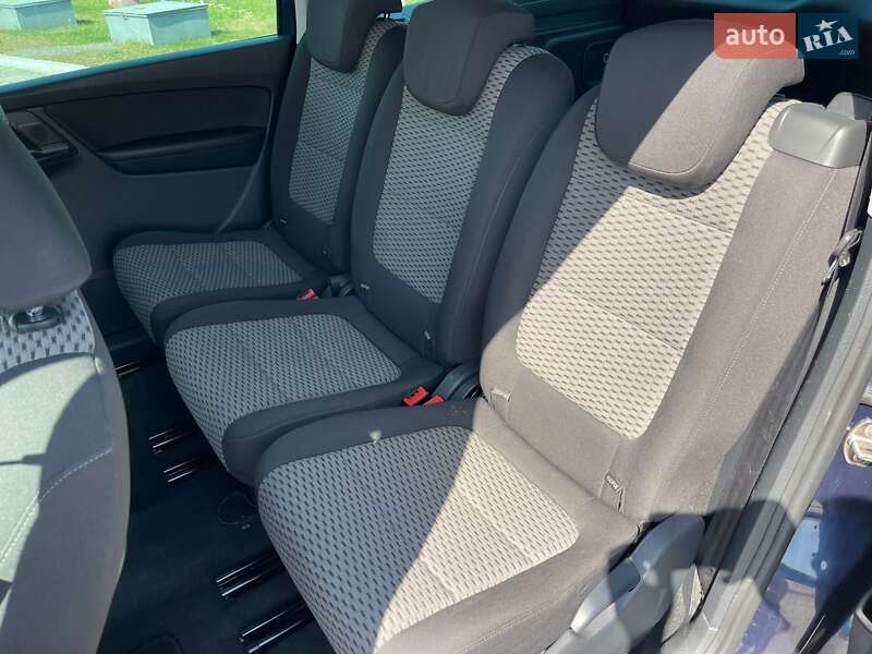 Минивэн Volkswagen Sharan 2013 в Ужгороде