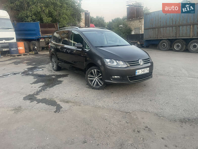 Минивэн Volkswagen Sharan 2014 в Николаеве