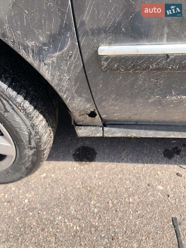 Минивэн Volkswagen Sharan 2007 в Романове