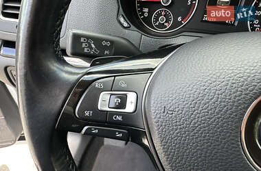 Минивэн Volkswagen Sharan 2017 в 