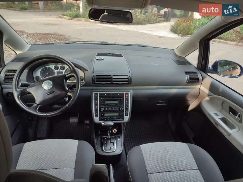 Мінівен Volkswagen Sharan 2007 в Чуднові