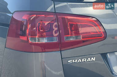 Минивэн Volkswagen Sharan 2013 в 