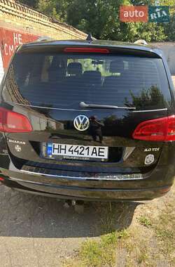 Минивэн Volkswagen Sharan 2015 в 
