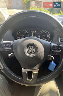 Минивэн Volkswagen Sharan 2015 в 
