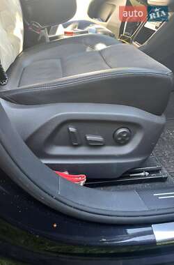 Минивэн Volkswagen Sharan 2015 в 