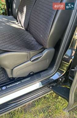 Минивэн Volkswagen Sharan 2015 в 