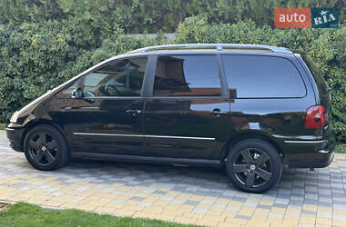 Минивэн Volkswagen Sharan 2009 в 