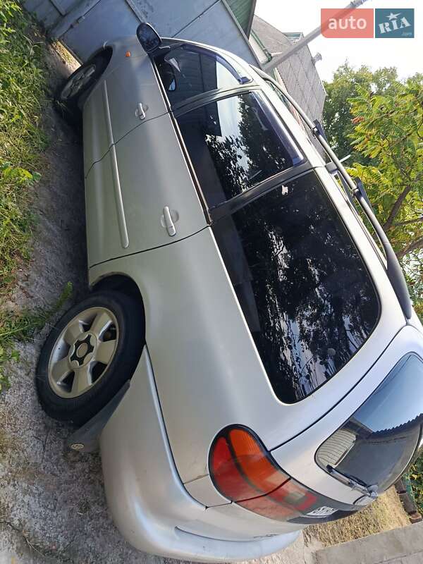 Мінівен Volkswagen Sharan 1996 в Борисполі