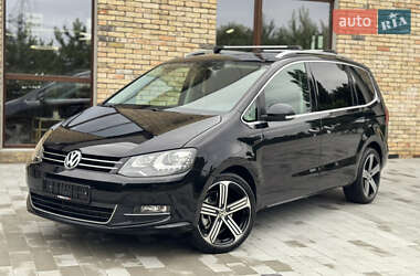 Минивэн Volkswagen Sharan 2010 в Луцке