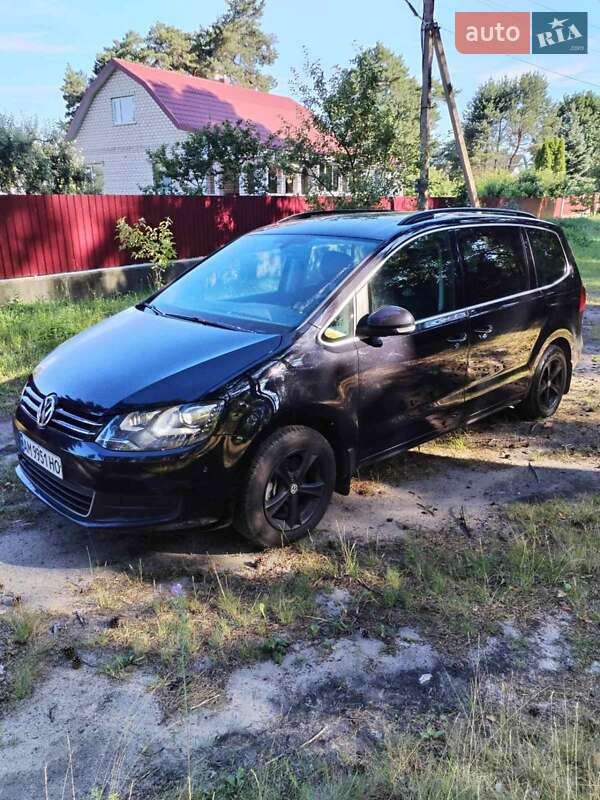 Минивэн Volkswagen Sharan 2013 в Звягеле