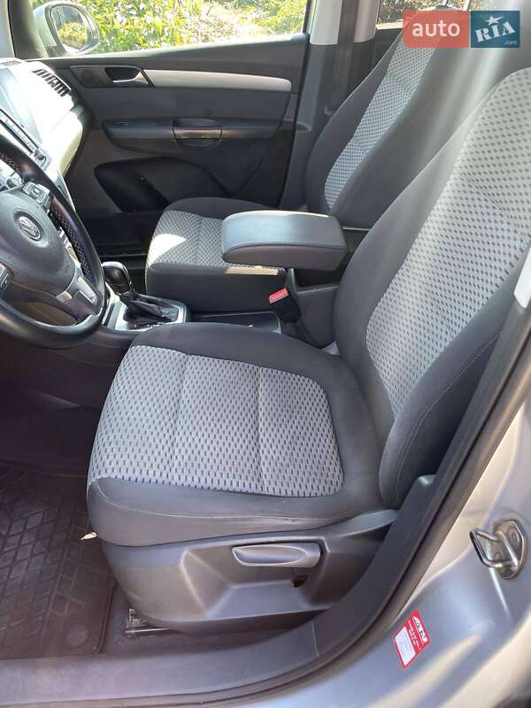 Минивэн Volkswagen Sharan 2011 в Харькове