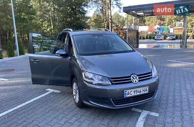 Минивэн Volkswagen Sharan 2011 в 