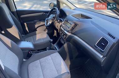 Минивэн Volkswagen Sharan 2011 в 