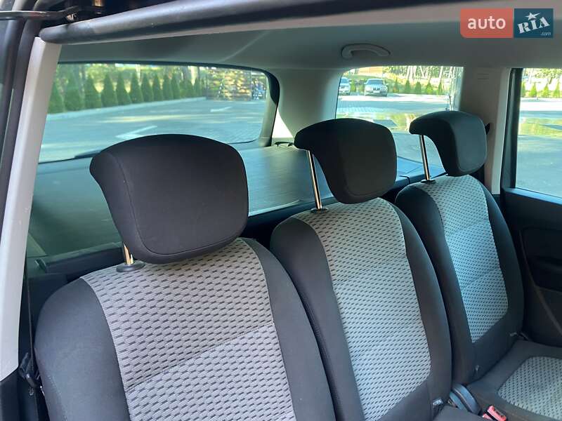 Минивэн Volkswagen Sharan 2010 в Маневичах