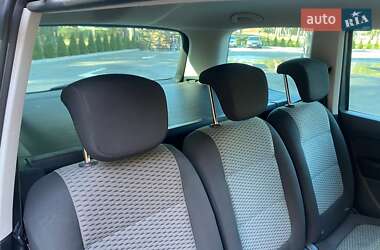 Минивэн Volkswagen Sharan 2011 в 