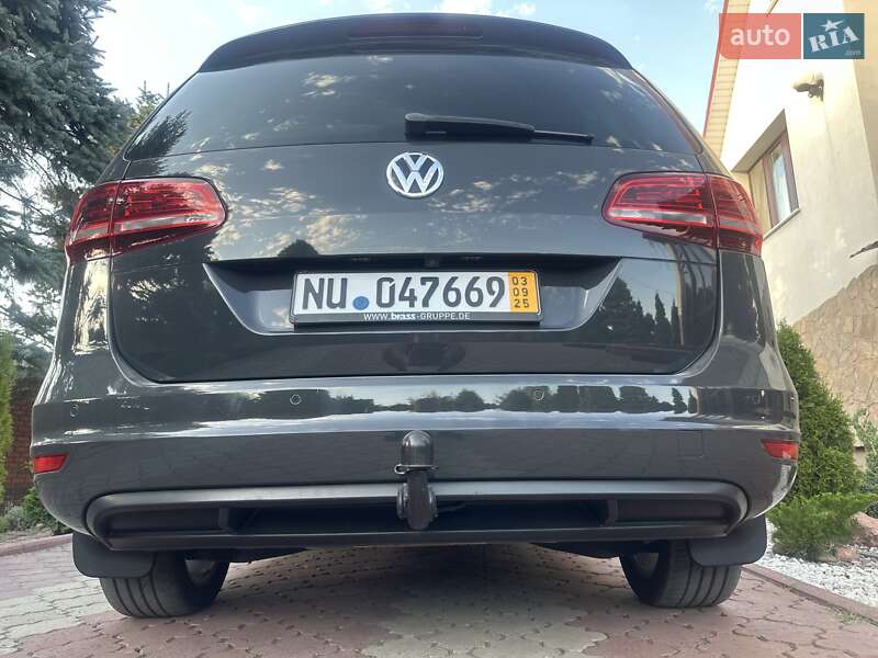 Минивэн Volkswagen Sharan 2017 в Ковеле