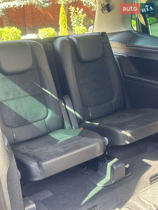 Минивэн Volkswagen Sharan 2017 в Ковеле