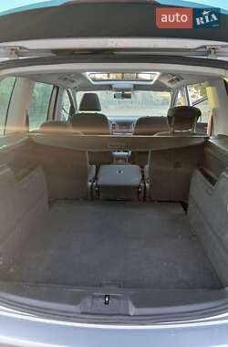 Минивэн Volkswagen Sharan 2011 в 