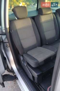 Минивэн Volkswagen Sharan 2011 в 