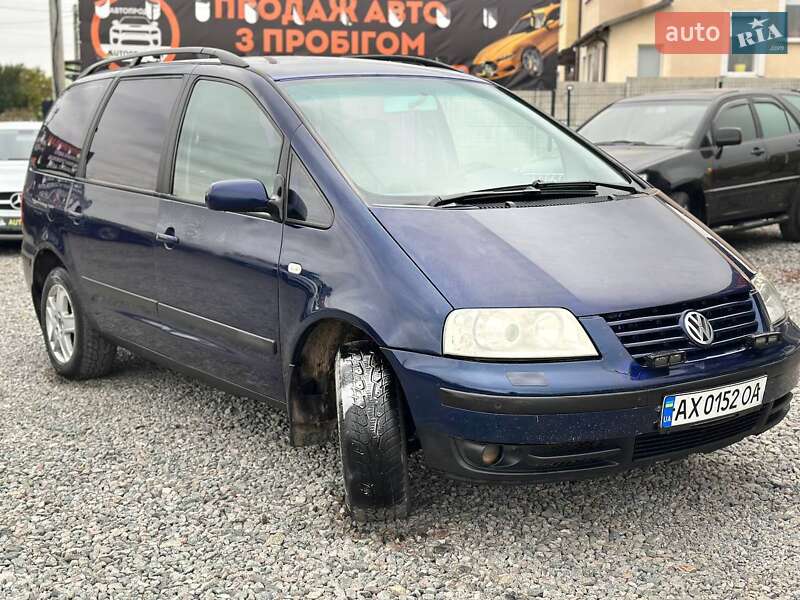 Минивэн Volkswagen Sharan 2001 в Харькове