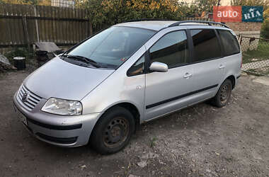 Мінівен Volkswagen Sharan 2000 в Нововолинську