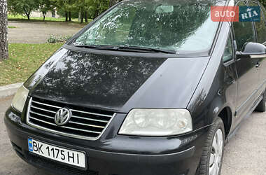 Мінівен Volkswagen Sharan 2006 в Рівному