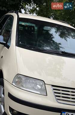 Мінівен Volkswagen Sharan 2004 в Чорткові