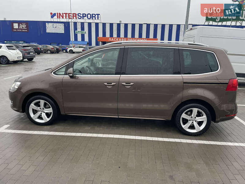 Минивэн Volkswagen Sharan 2012 в Виннице