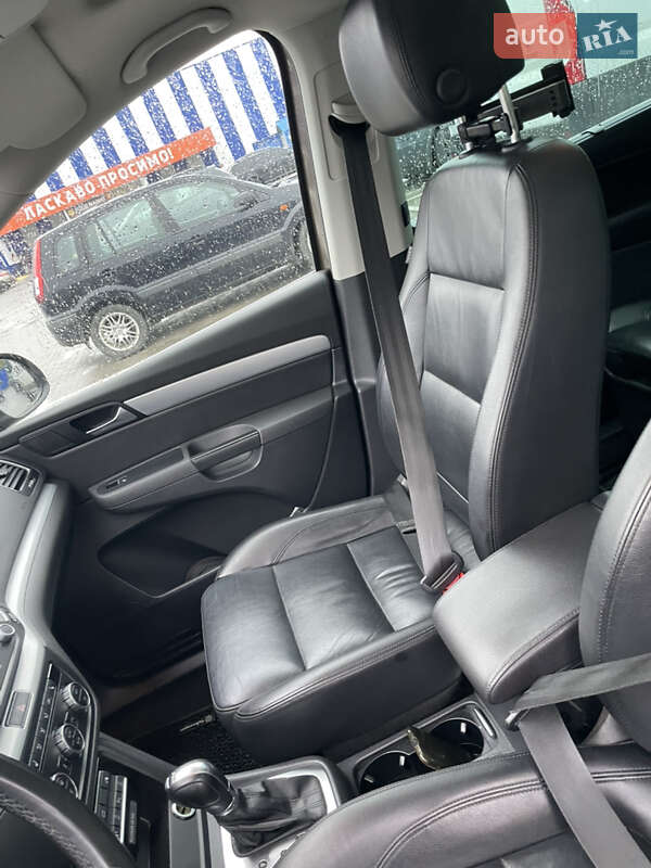 Минивэн Volkswagen Sharan 2012 в Виннице