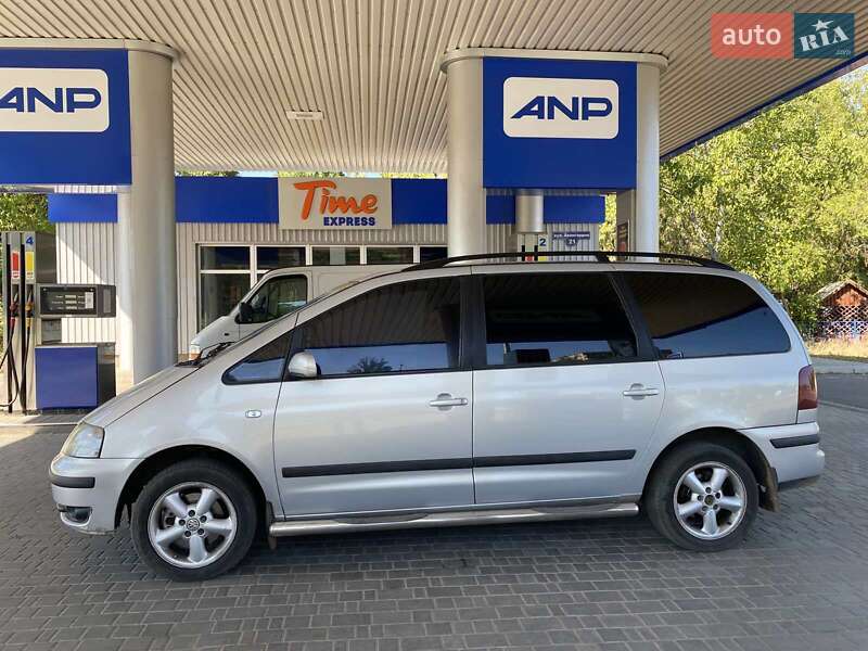 Мінівен Volkswagen Sharan 2001 в Миколаєві