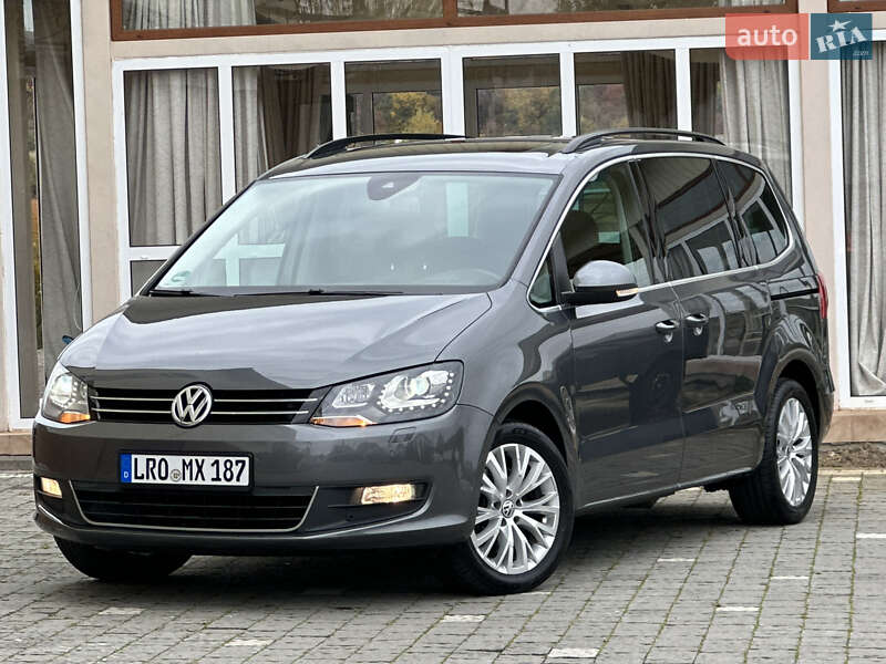 Минивэн Volkswagen Sharan 2015 в Дрогобыче