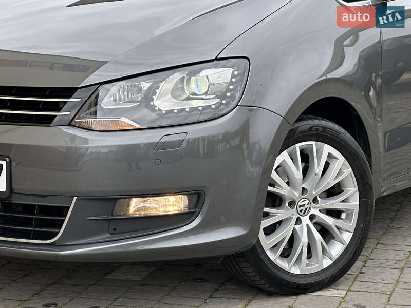 Минивэн Volkswagen Sharan 2015 в Дрогобыче
