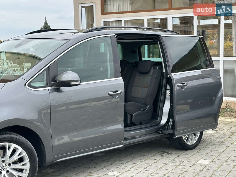 Минивэн Volkswagen Sharan 2015 в Дрогобыче