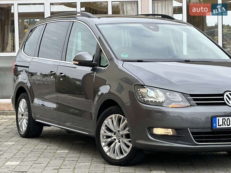 Минивэн Volkswagen Sharan 2015 в Дрогобыче