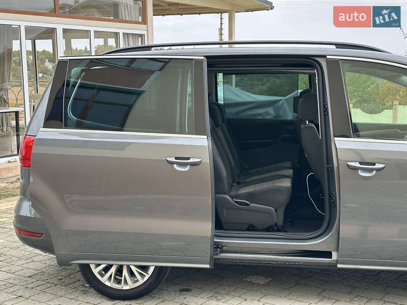 Минивэн Volkswagen Sharan 2015 в Дрогобыче
