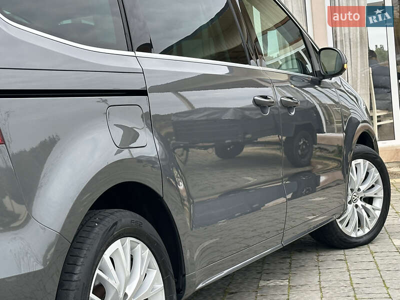 Минивэн Volkswagen Sharan 2015 в Дрогобыче