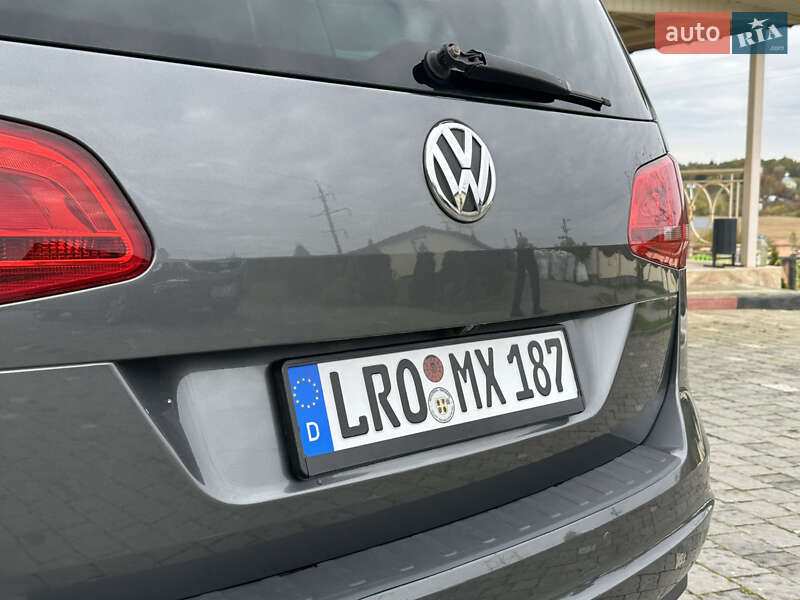 Минивэн Volkswagen Sharan 2015 в Дрогобыче