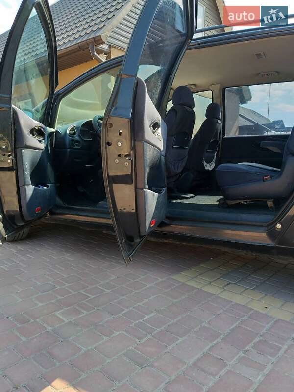 Мінівен Volkswagen Sharan 1996 в Калинівці